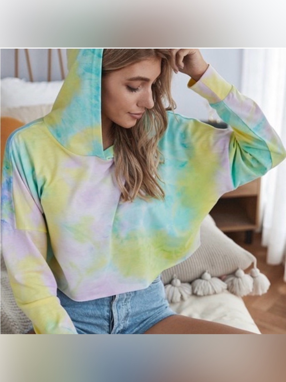Supreme Fashion Pastel Tie Dye Cropped Hoodie Lightweight Pullover NWT Size M